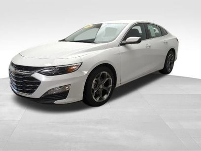 Used 2024 Chevrolet Malibu LT