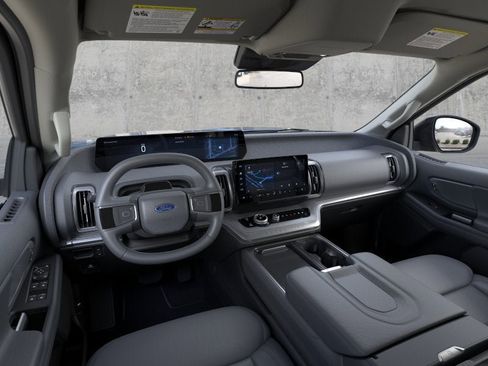 New 2026 Ford Expedition Active RWD image 9