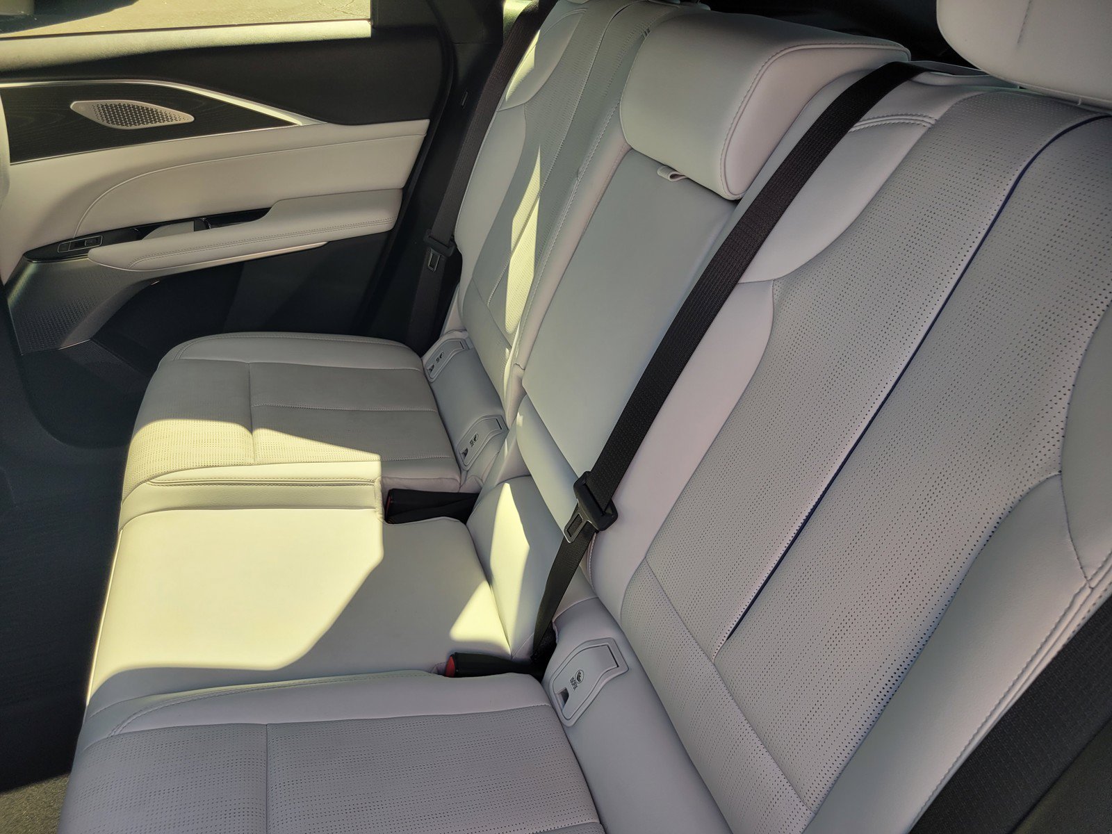 Certified 2024 Cadillac Lyriq Sport AWD/4WD image 11