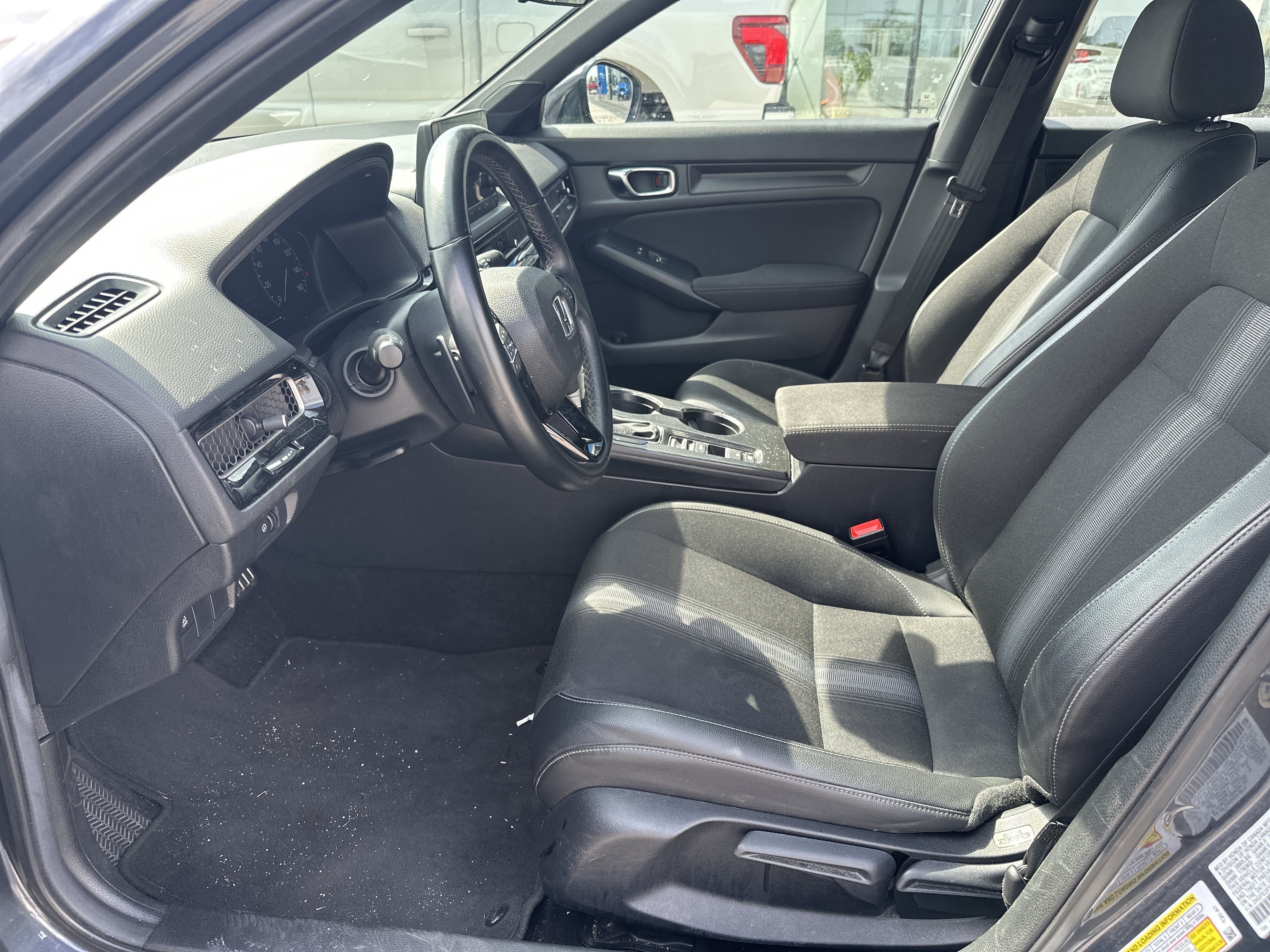 Certified 2025 Honda Civic Sport image 9