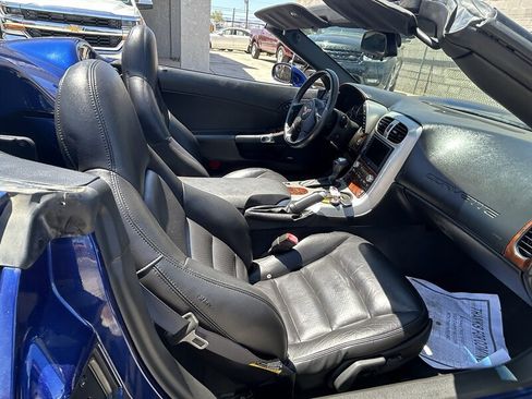 Used 2005 Chevrolet Corvette Convertible w/ Preferred Equipment Group RWD image 20