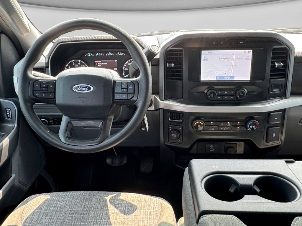 Used 2023 Ford F150 XLT AWD/4WD image 23