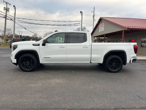 Used 2022 GMC Sierra 1500 Elevation image 2