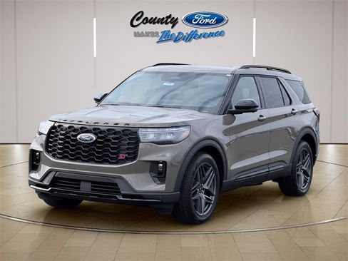 New 2026 Ford Explorer ST w/ Sun And Sound Package image 2