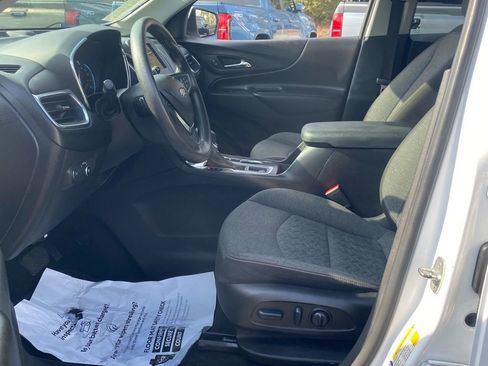 Used 2022 Chevrolet Equinox LT image 6