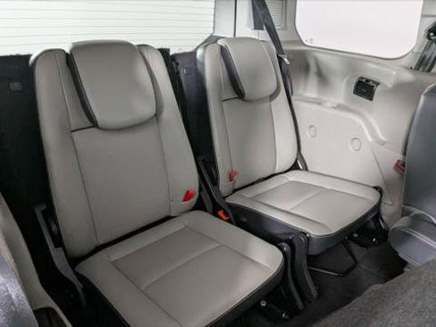 Used 2018 Ford Transit Connect Titanium w/ Titanium Premium Package FWD image 22