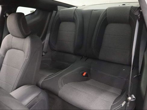 Used 2025 Ford Mustang Coupe image 39