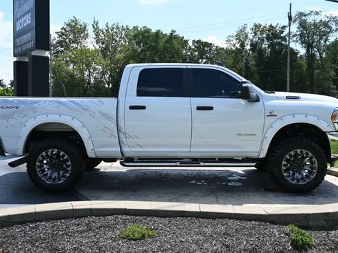 Used 2024 RAM 2500 Big Horn AWD/4WD image 4