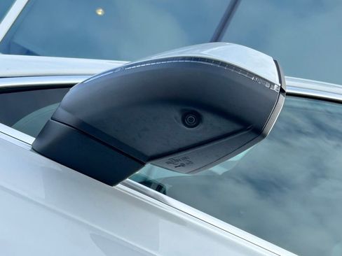 Used 2025 Audi Q7 2.0T Premium w/ Convenience Package image 50