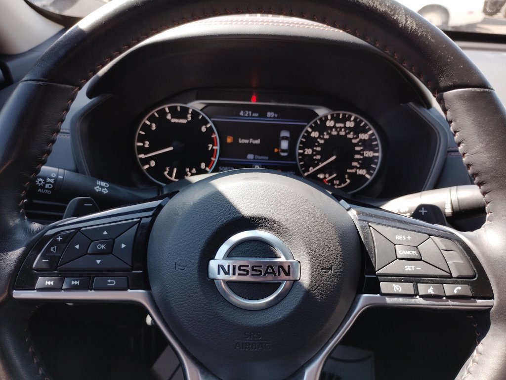 Used 2020 Nissan Altima 2.5 SR FWD image 28