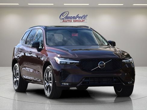 Certified 2026 Volvo XC60 B5 Plus w/ Protection Package Premier AWD/4WD image 2