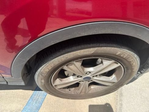 Used 2014 Ford Escape SE FWD image 13
