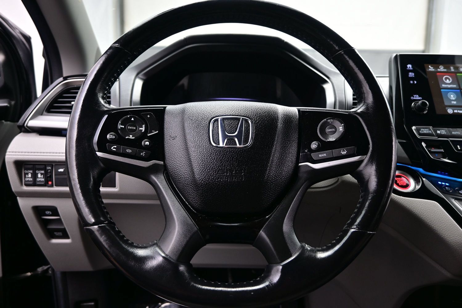 Used 2019 Honda Odyssey Elite image 27