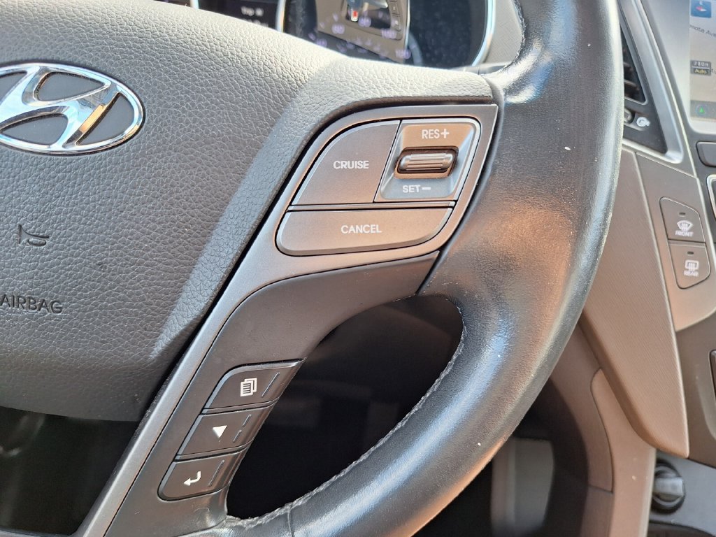 Used 2017 Hyundai Santa Fe Sport w/ 2.4L Tech Package 04 FWD image 20