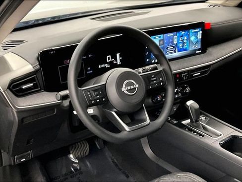 New 2027 Nissan Kicks SV w/ SV Premium Package AWD/4WD image 7