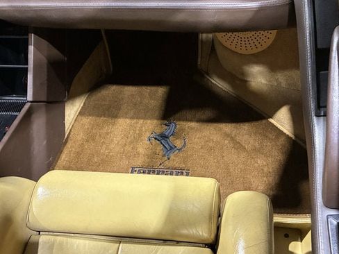 Used 1989 Ferrari Testarossa image 5