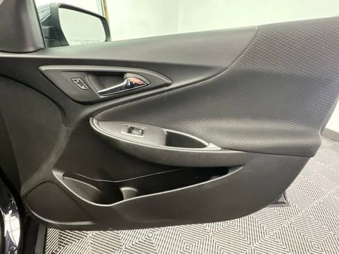 Used 2023 Chevrolet Malibu LT FWD image 15