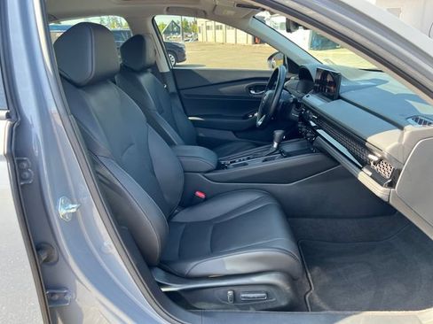 Certified 2023 Honda Accord Touring image 9
