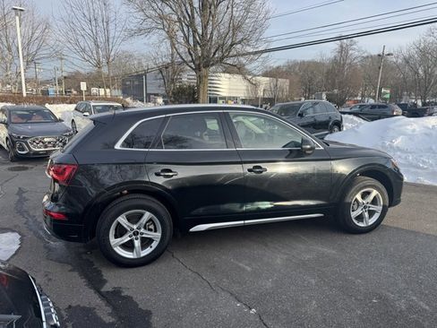 Certified 2023 Audi Q5 2.0T Premium w/ Convenience Package image 4