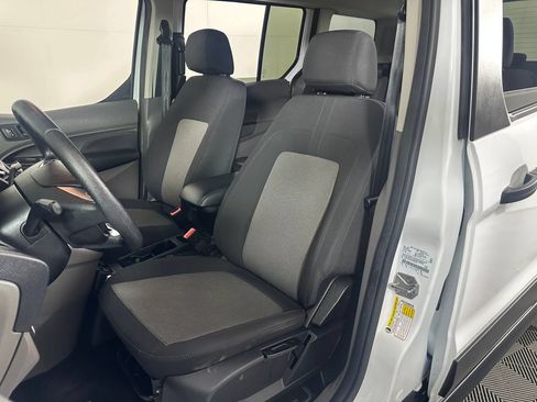 Used 2023 Ford Transit Connect XL FWD image 12
