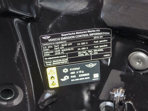 Used 2018 MINI Cooper S image 25