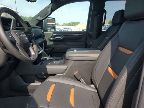 New 2026 GMC Sierra 3500 AT4 w/ AT4 Premium Plus Package AWD/4WD image 20