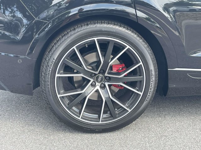 Certified 2023 Audi SQ8 Prestige AWD/4WD image 9