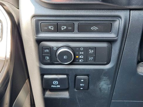 Used 2022 Ford F150 Platinum w/ Equipment Group 701A High AWD/4WD image 25