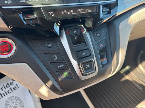 Used 2025 Honda Odyssey EX-L image 23