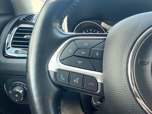 Used 2021 Jeep Compass Latitude w/ Sun and Sound Group AWD/4WD image 42