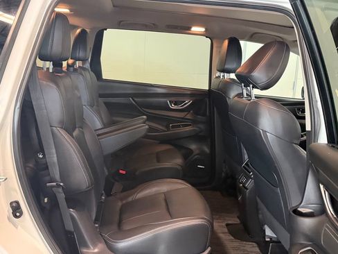 Used 2023 Subaru Ascent Limited w/ Technology Package AWD/4WD image 7