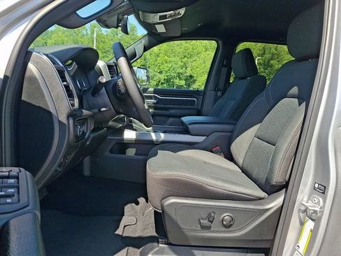 Used 2025 RAM 1500 Big Horn AWD/4WD image 13