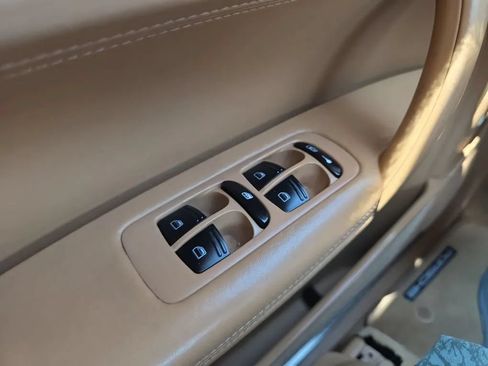 Used 2006 Porsche Cayenne S AWD/4WD image 25