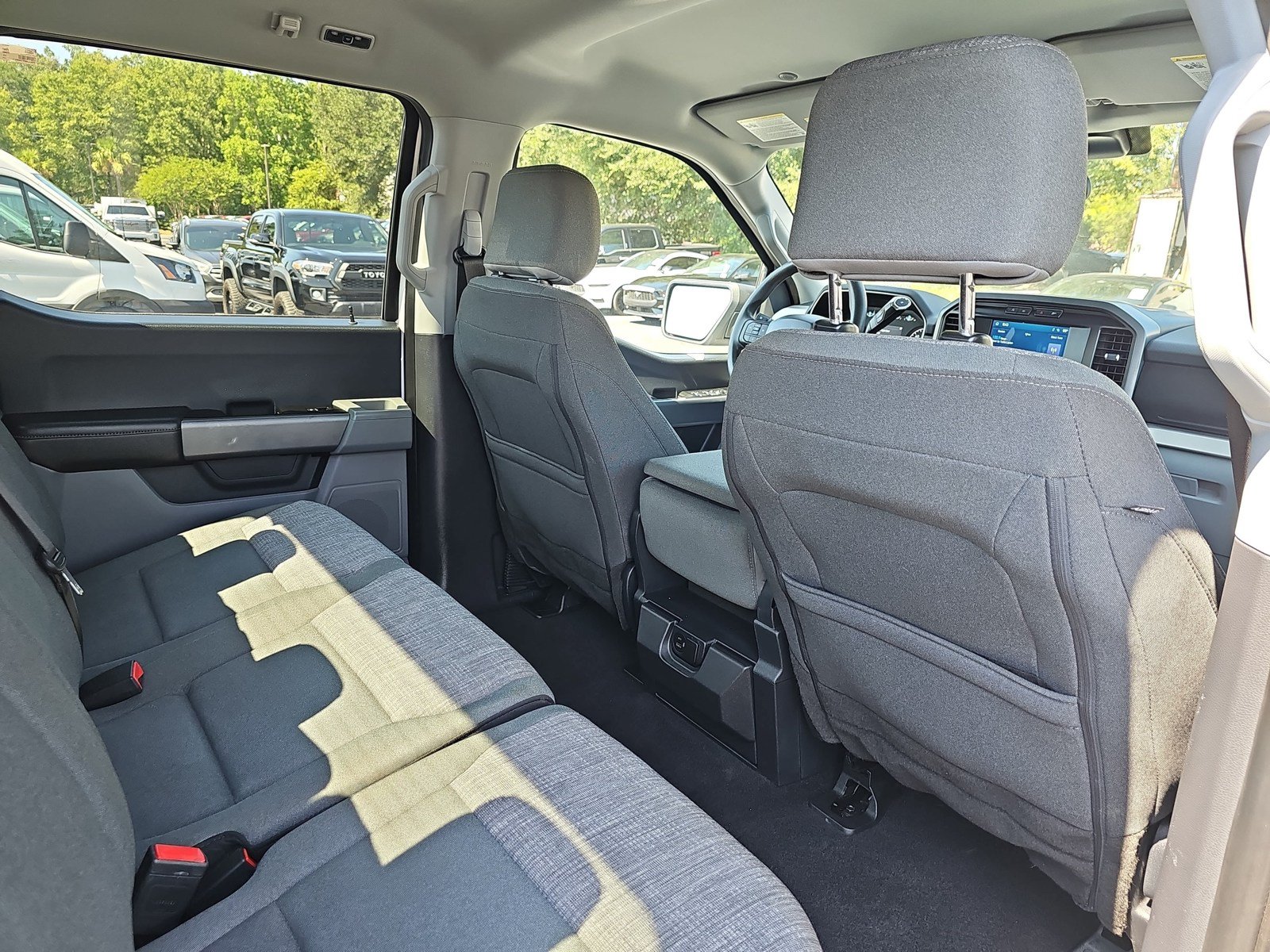 Used 2023 Ford F150 XLT AWD/4WD image 11