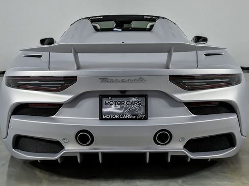 Used 2023 Maserati MC20 Spyder RWD image 11