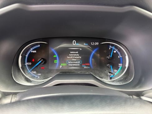 Used 2021 Toyota RAV4 XSE w/ Weather Package AWD/4WD image 9