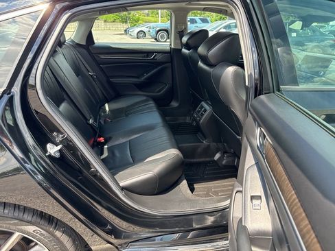 Used 2021 Honda Accord EX-L image 6
