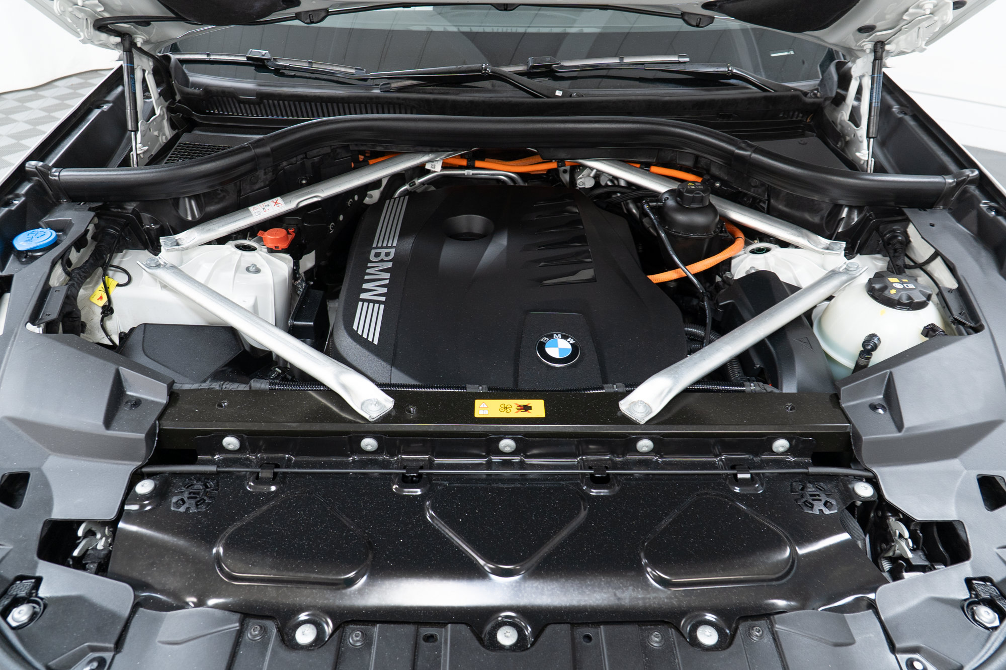 Certified 2024 BMW X5 xDrive50e AWD/4WD image 9