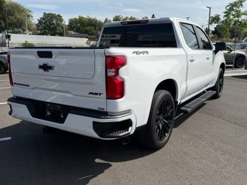Used 2024 Chevrolet Silverado 1500 RST w/ Dark Appearance Package AWD/4WD image 5