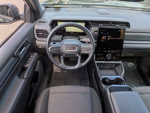 Used 2025 GMC Terrain Elevation FWD image 18