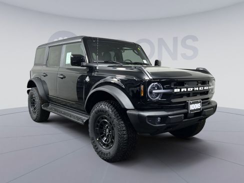 New 2026 Ford Bronco Outer Banks w/ Sasquatch Package AWD/4WD image 10