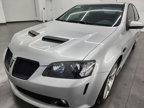 Used 2009 Pontiac G8 GT w/ Premium Package image 7