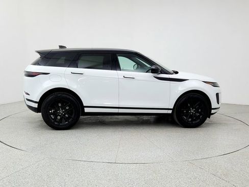 New 2025 Land Rover Range Rover Evoque S image 4