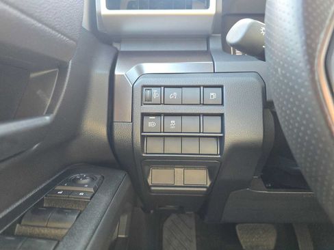 Certified 2026 Toyota 4Runner SR5 AWD/4WD image 18