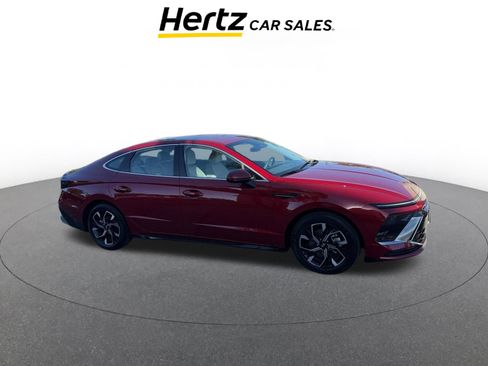 Used 2025 Hyundai Sonata SEL image 1