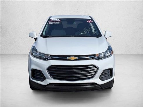 Used 2021 Chevrolet Trax LS w/ Tint and Cruise Package FWD image 2