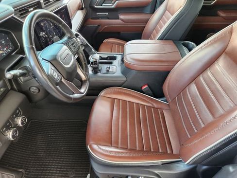 Used 2023 GMC Sierra 1500 Denali Ultimate AWD/4WD image 12