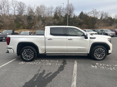 Used 2023 GMC Sierra 1500 Denali Ultimate image 4