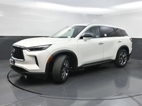 Used 2023 INFINITI QX60 Luxe FWD image 25