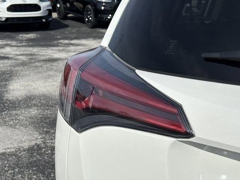 Used 2017 Toyota RAV4 LE image 15